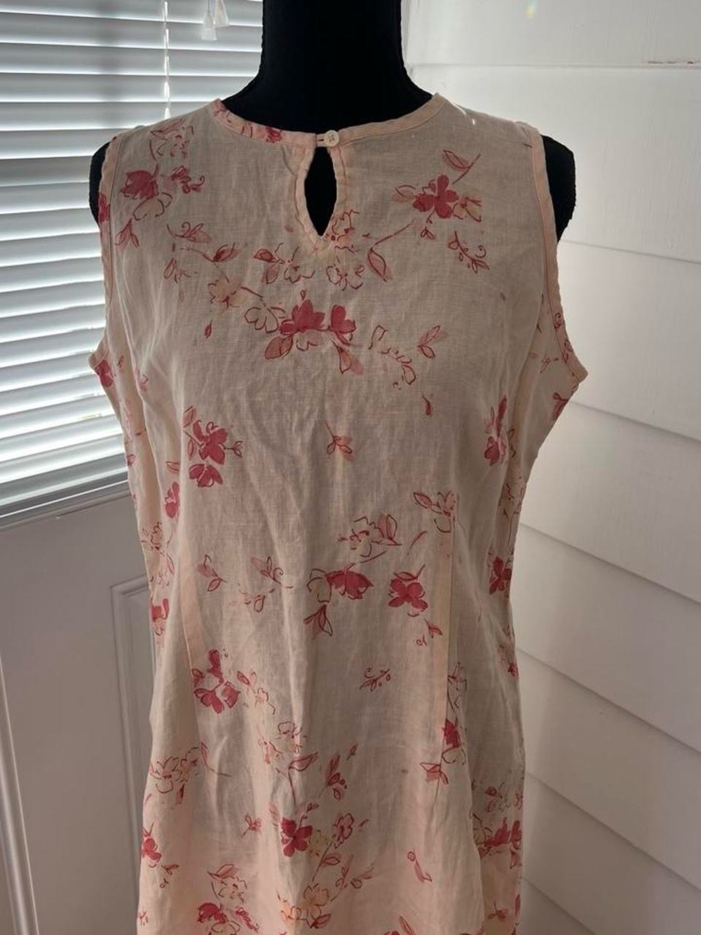 Vintage Linen Sleeveless Cream Floral Keyhole Maxi Dress